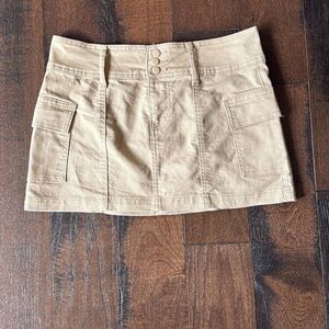 Y2K vanilla star cargo mini skirt size 11 khaki academia